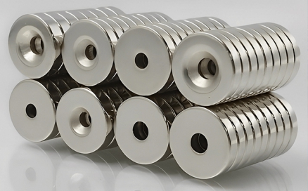 水导激光在稀土永磁材料加工中的应用